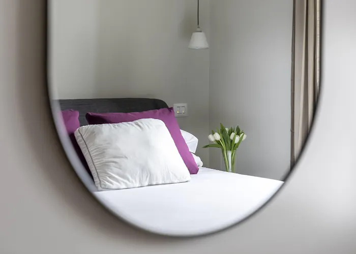Colosseo Road By Hili 4*